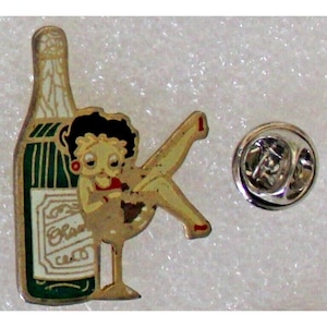 1980s BETTY BOOP Lapel Pin 1.4" x 1" (3.5 x 2.5 cm) Champagne Bottle M Fleischer