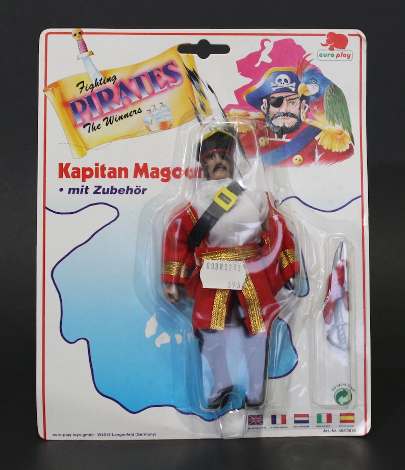 1990s Euro Play Fighting Pirates 6.5 KAPITAN MAGOON German Mego-like figure image 1