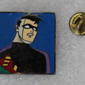 1995 ROBIN Lapel Pin (Square) 3 x 3 cm. (1.2&quot; x 1.2&quot;) Oversized DC Comics VHTF