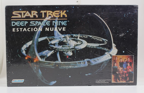 Star Trek Deep Space Nine Quark 4 x 6 Postcard #1 1993 NEW UNUSED 