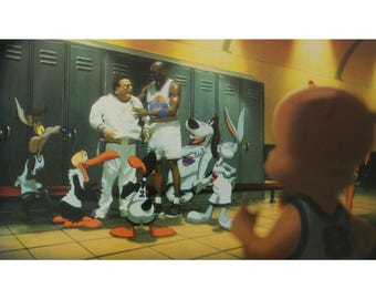 1996 SPACE JAM Movie Lobby Card - 13.5" x 9.5" (34 x 24 cm.) - Michael Jordan, Murray, DeVito - Spanish Original Vintage Item #11