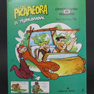 1985 FLINTSTONES FOOTMOBILE - &quot;Build without glue&quot; Spanish Vintage Book - 26 x 21 cm. ( 10.25&quot; x 8.25&quot; ) - Hanna Barbera