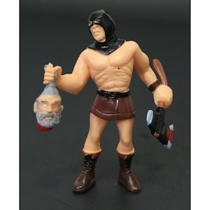 1992 EXECUTIONER / BARBARIAN 3.75&quot; PVC Figure Yolanda Monsters Spanish Vintage Item 9.5 cm. Halloween