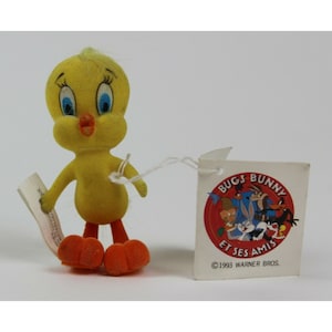 1993 TWEETY BIRD Figure - Miniature Stuffed & Wired Vintage Item 3.25" (8 cm.) Looney Tunes Warner Bros.