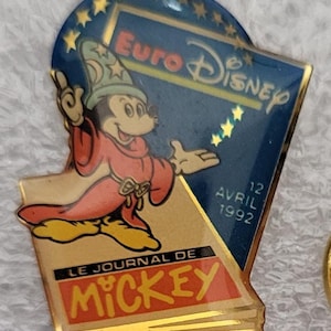 1990s MICKEY MOUSE EURO Disney Lapel Pin 1" x 0.8" (2.5 x 2 cm.) Vintage Item