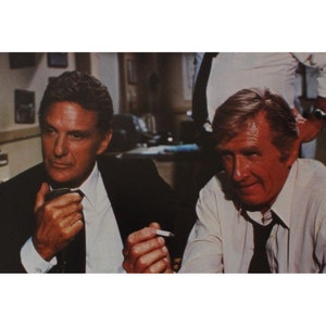1980 AEREO! Lobby Card Originale Vintage Spagna Leslie Nielsen, Abrahams 13,25" x 9,5" (34 x 24 cm.) #4