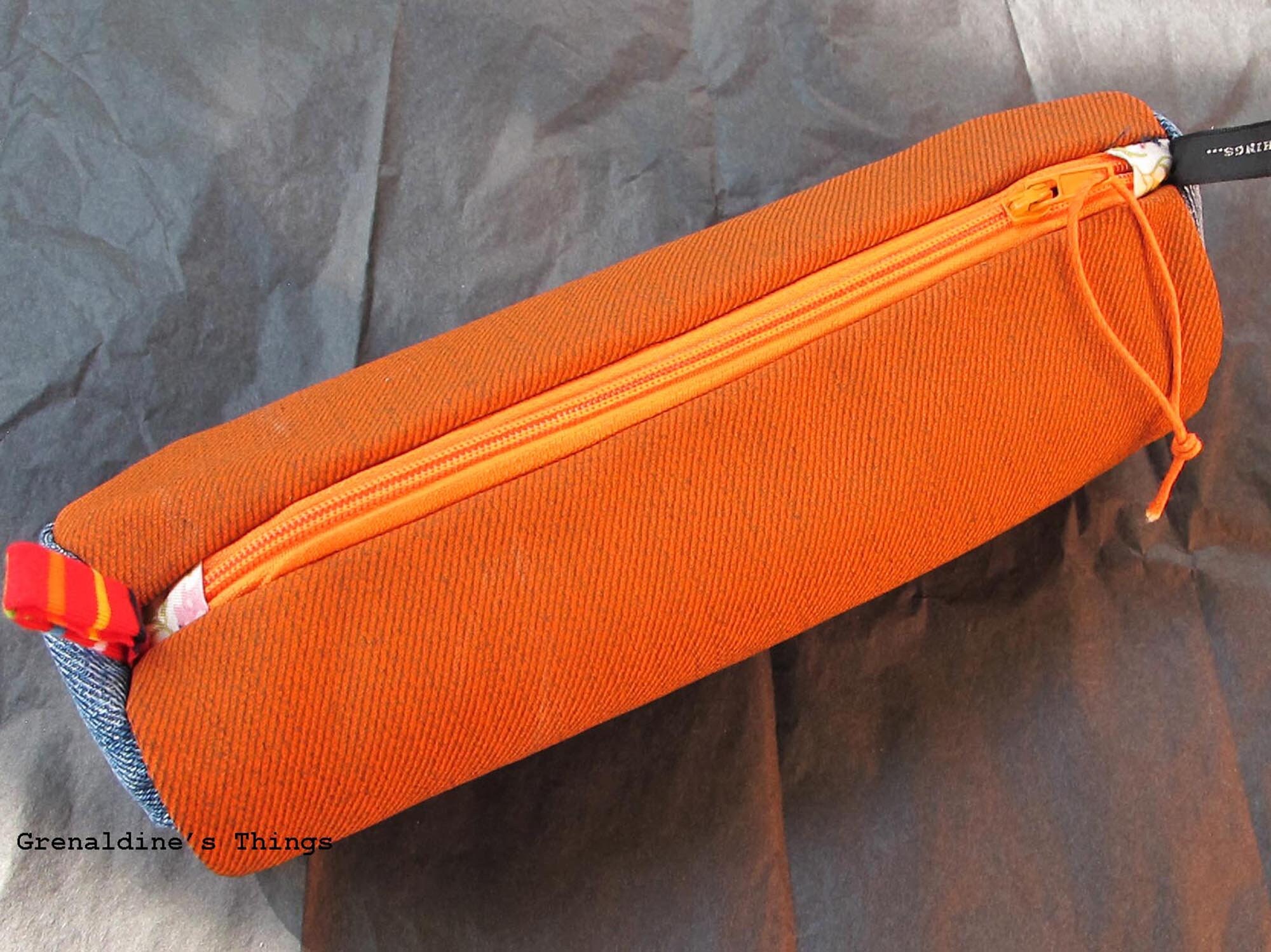 Trousse Ronde en Tissus Recyclés, Fait Main, Piece Unique