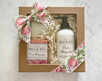 Juego de regalo de jabón de leche de cabra Peach Magnolia para mamá, caja de regalo para mujeres, loción de leche de cabra, juego de baño exfoliante de azúcar batido