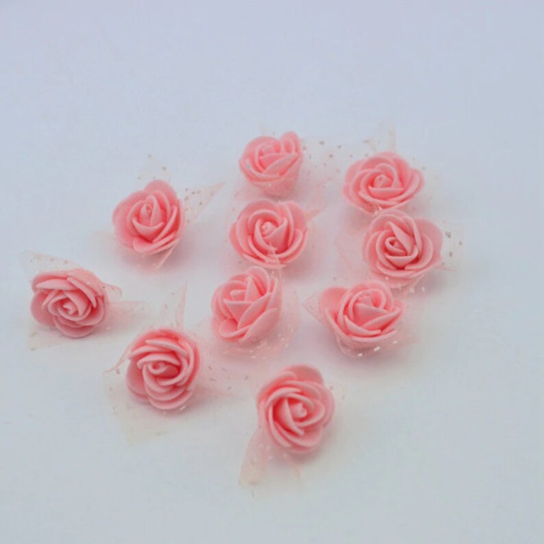 Tulle Decor Teddy Bear of Roses Rose for Scrapbooking 50 pcslot Foam Roses Craft Flores Mini Decorative Roses with Lace