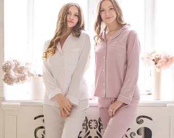 Bridesmaid Pyjamas, Bridesmaid Pajamas, Blush Pink Pajama Set for Women Long Satin Bride Bridal Pyjama Set Wedding PJs Womens