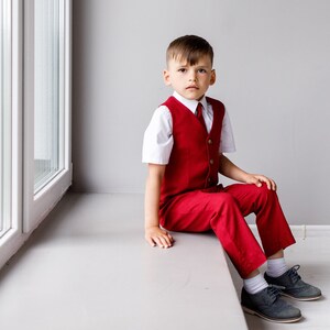 Weinroter Leinenanzug für Jungen - Ringträger Outfit, Tauf- & Hochzeitskleidung