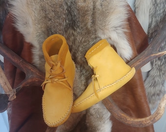 Tall Gold or Tobacco Moose
