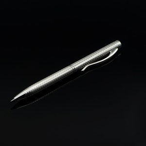 Stylish Silver Ballpoint with Swan Clip - Innovative Gift for Writers & Students