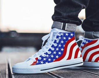 USA-Flaggen-Converse-Stil-Schuhe, amerikanische Flaggen-Turnschuhe, Vaterländische Schuhe, Sterne und Streifen-Converse-Schuhe, stilvolle zufällige Turnschuhe