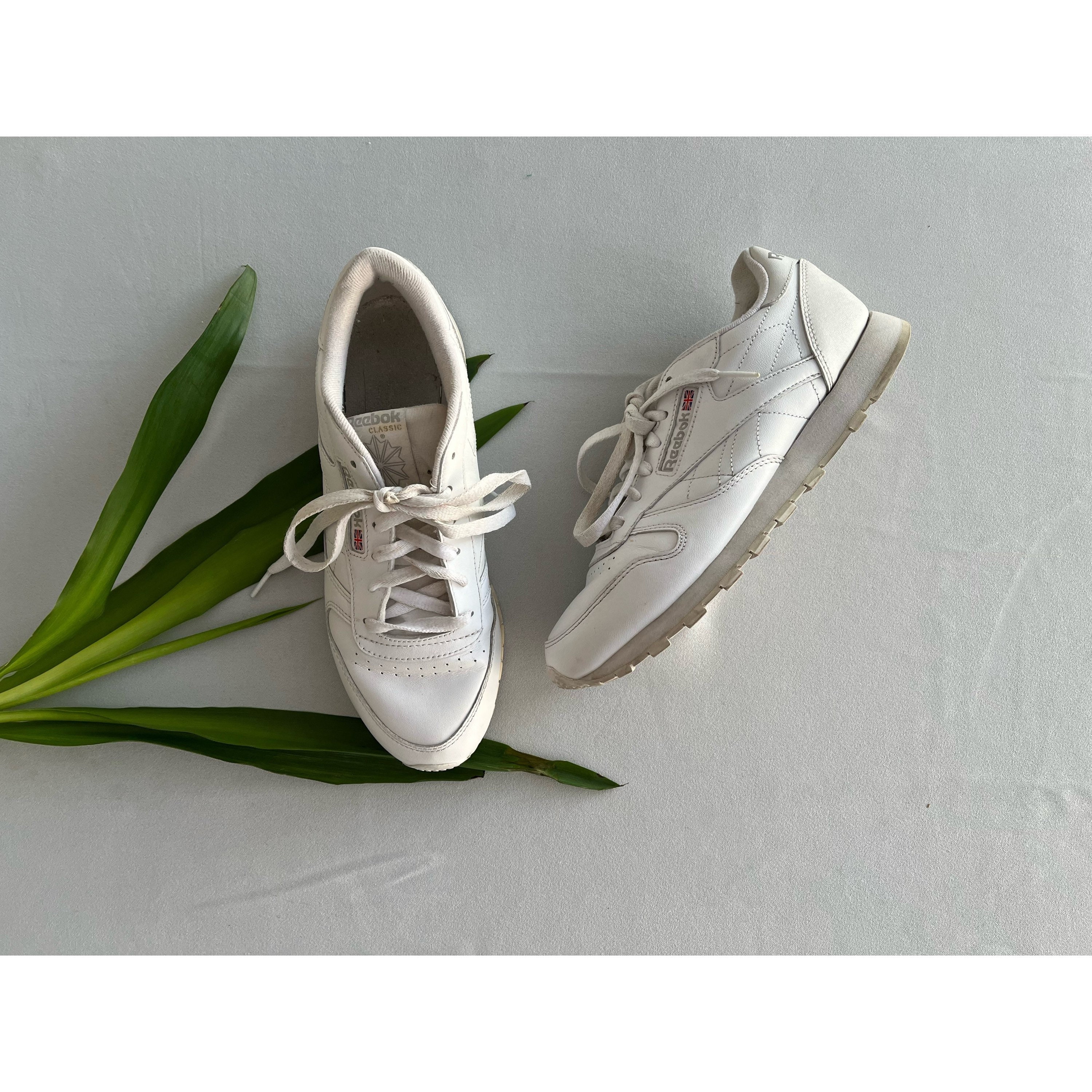 afsked gentage Afdeling Reebok White Running Shoes - Etsy