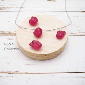 Collar de seda con rubí, piedra cruda de rubí, pepita de rubí, delicado, minimalista, collar de piedras preciosas