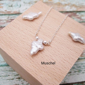 Shell necklace, cross pendant, white shell, 925 silver, dainty, minimalist, mother of pearl, shell chain