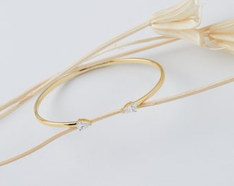 Poire CZ Bangle