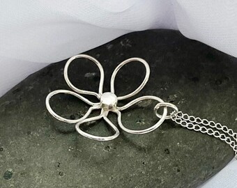 Sterling silver flower necklace, handmade daisy necklace, statement necklace, flower pendant, 925 sterling silver chain and pendant,