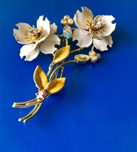 Vintage CORO signed Flower Brooch - image 1