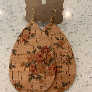 Baby roses/ metallic gold cork on leather teardrop earrings