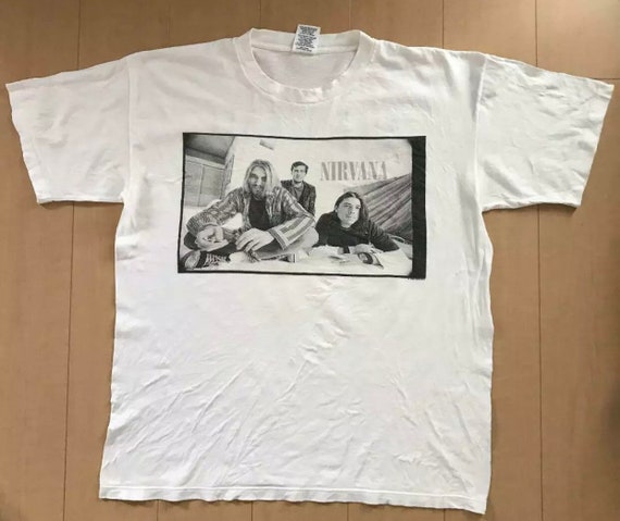 Vintage 90s Nirvana Kurt Cobain size XL white
