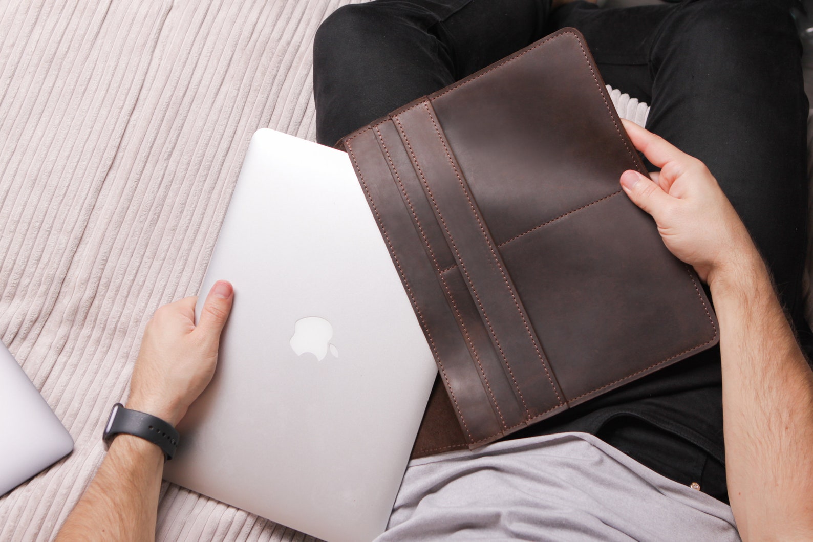 Custom Laptop Sleeve 17 Inchmacbook Sleeve Leathermacbook Etsy