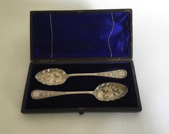 アンティークベリースプーン - スターリングシルバー - 1879 - Etsy 日本