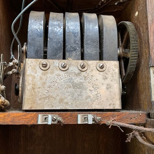 Antique wall crank telephone by Dominion Telephone Company of Waterford,Ontario image 9