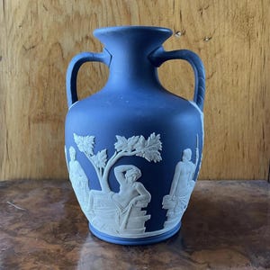 The portland vase - Etsy 日本