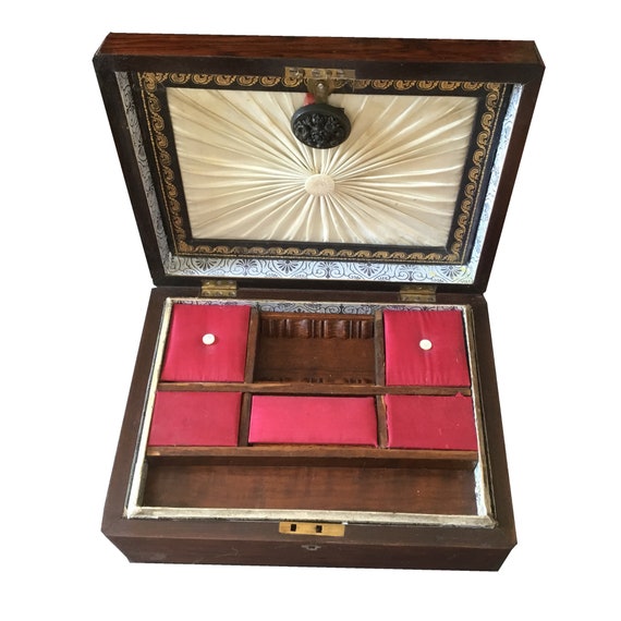 Antique Old Collectible Victorian Box Luxurious Unique Decorative Box Rare Royal Family Jewelry Box Table Decor Box Trinket Box G23-107