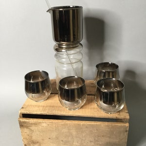 Vintage Mid Century Dorothy Thorpe Silver  Glass Set