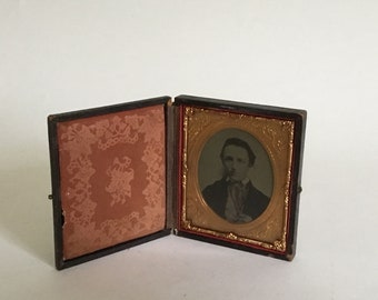 Antique ambrotype -  (1850-1870)