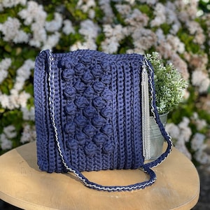 Belissima Crochet Bag Navy Blue with Crossbody Gold metal cordon.