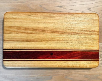 Teak/Padauk Cutting Board With Rubber Feet