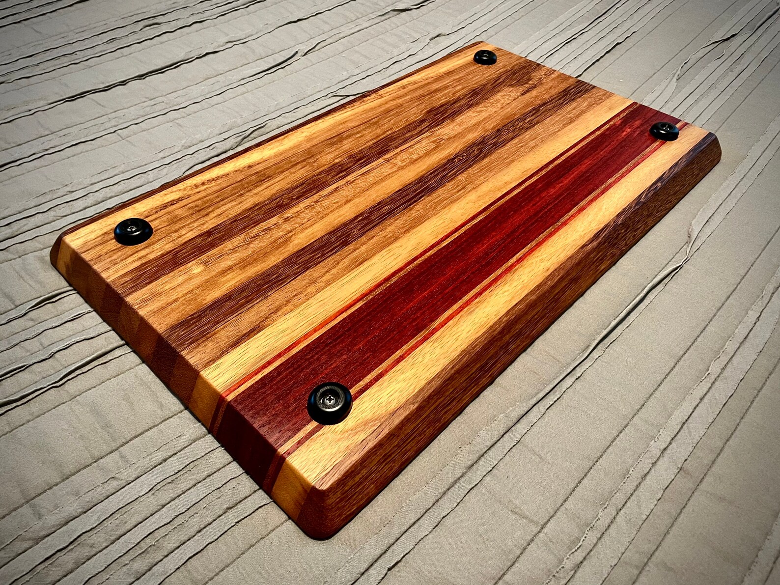 Teak/Padauk Cutting Board With Juice Groove And Rubber Feet Etsy