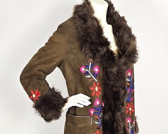 Vintage Afghan Suede Coat: Floral Embroidery, Faux Fur Trim