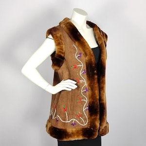 Vintage suede embroidered bodywarmer with faux fur