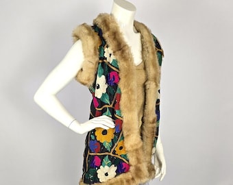 Vintage Suzani Vest: Upcycled Embroidered Waistcoat with Faux Fur