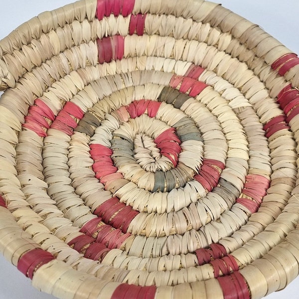 Handmade Egyptian papyrus tray - basket