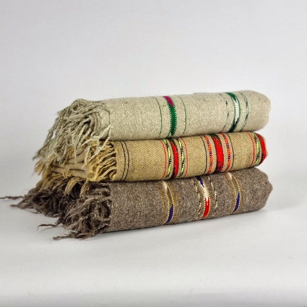 LAST PIECE: Handmade tribal patu shawl - body wrap - blanket - army blanket - patoo in pure raw unkempt wool