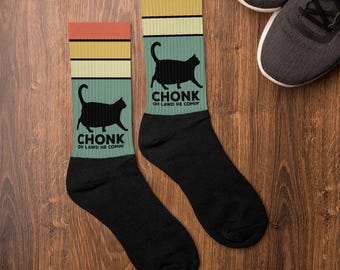 Oh Lawd He Comin Chonk Cat Funny Socks