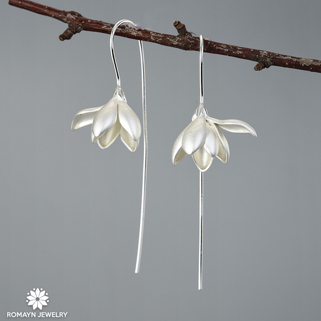 Magnolia Flower Earrings Gold Earrings Minimalist Earrings - Etsy