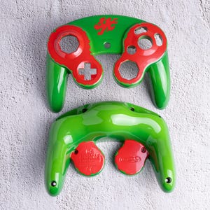Bowser - Carcasas de mando de GameCube pintadas a medida