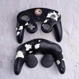 Lon Lon Ranch (3) - Carcasas de control de GameCube pintadas a medida