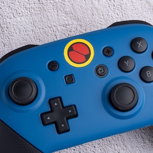 MegaMan Battle Network - Custom Nintendo Switch Pro Controller Shells image 4