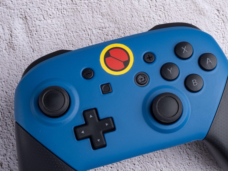 MegaMan Battle Network - Custom Nintendo Switch Pro Controller Shells image 4
