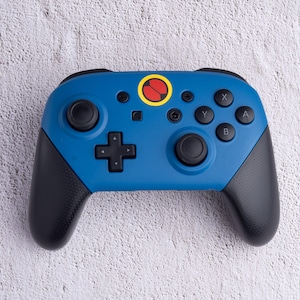 MegaMan Battle Network - Custom Nintendo Switch Pro Controller Shells image 2