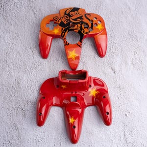 Diddy Kong - Bemalte Nintendo 64 Controller Schals