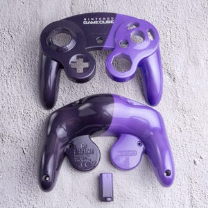 Dual Purple - Carcasas de control de GameCube pintadas a medida